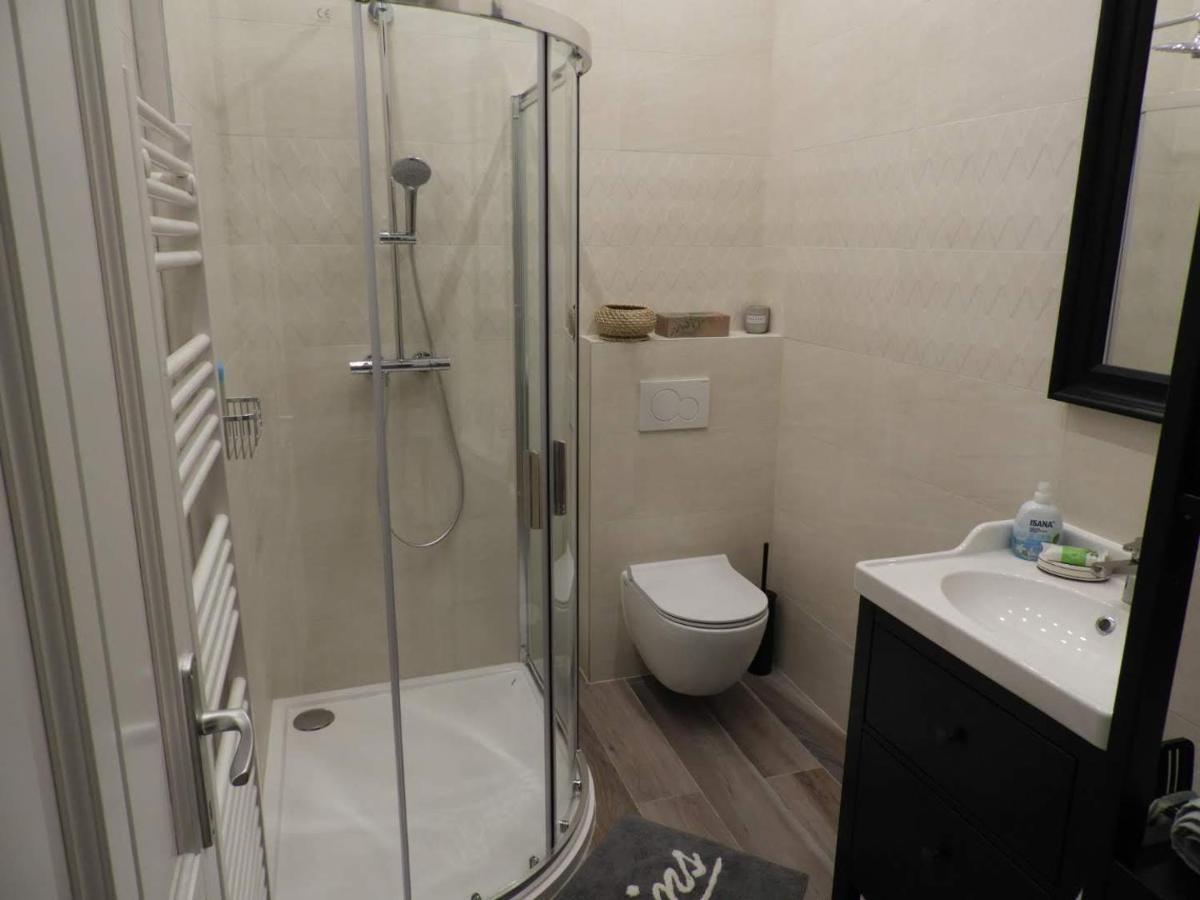 Gizella Apartman Budapest Exterior foto